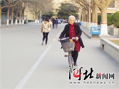 河北地质大学有个83岁的“小飞侠”